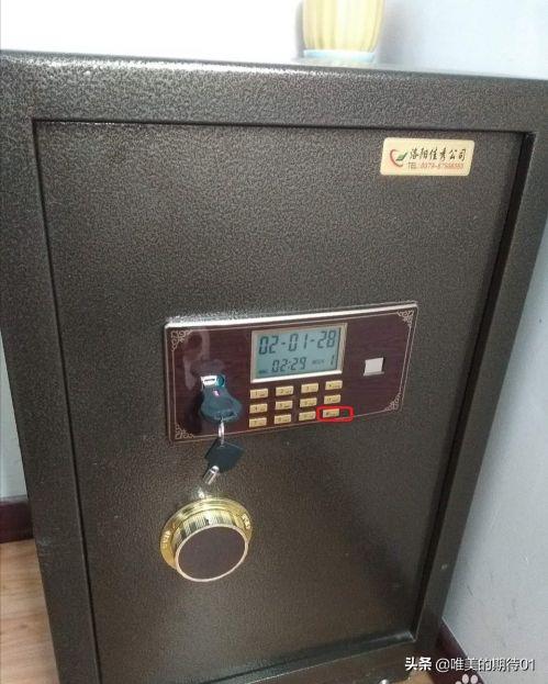 老式虎牌保险柜怎么开,老式保险柜怎么开图解无密码