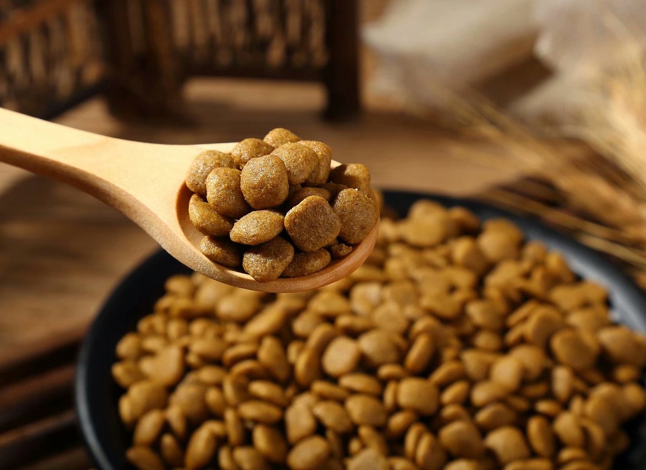 狗粮怎么挑选平价国产狗粮篇,怎么挑选营养高的狗粮品牌