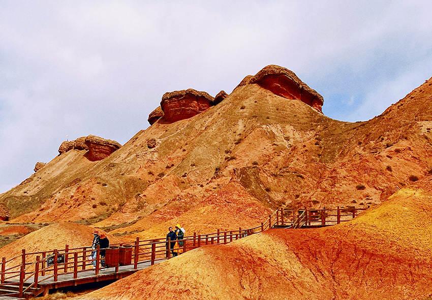 张掖七彩丹霞的唯美句子,张掖七彩丹霞门票多少钱