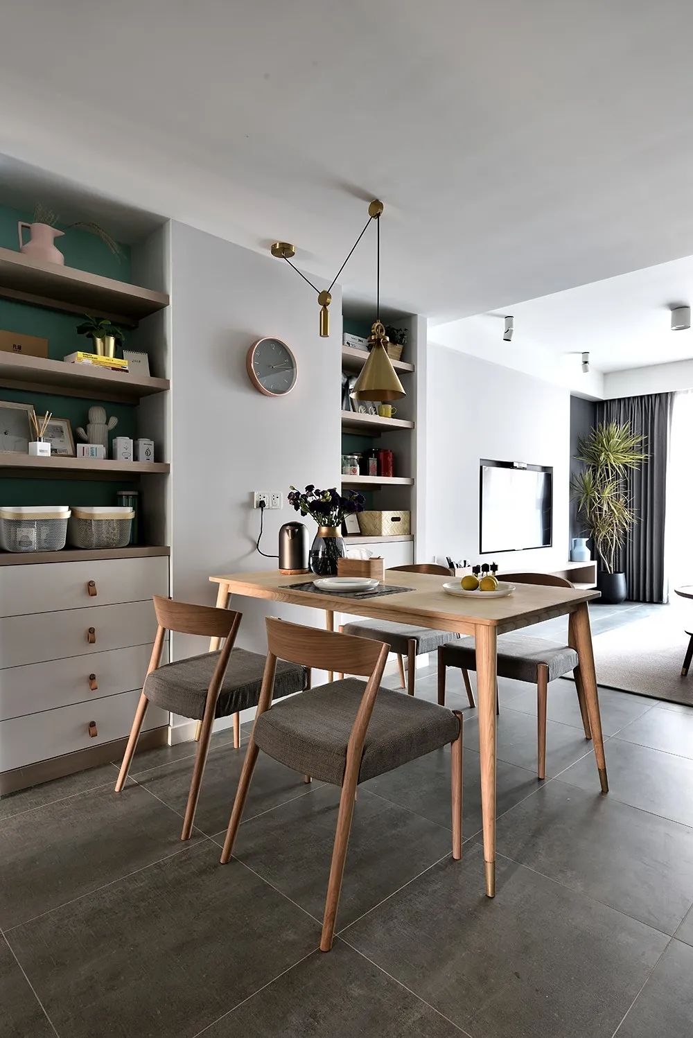 黑白灰现代简约风格铺什么地砖,简约式最流行灰色地砖