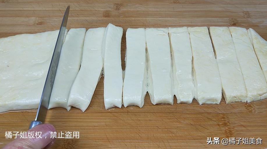 大油条做法和配方的全过程,健康小油条做法和配方窍门