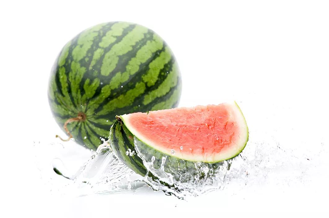 知俏瘦身：吃西瓜长胖？教你几招，吃西瓜还能瘦