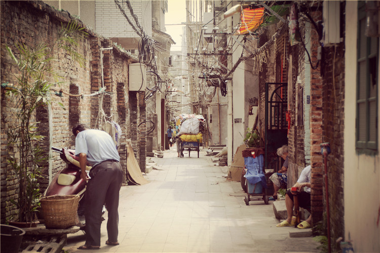 北海老街“摸乳巷”的真实作用原来是这样…