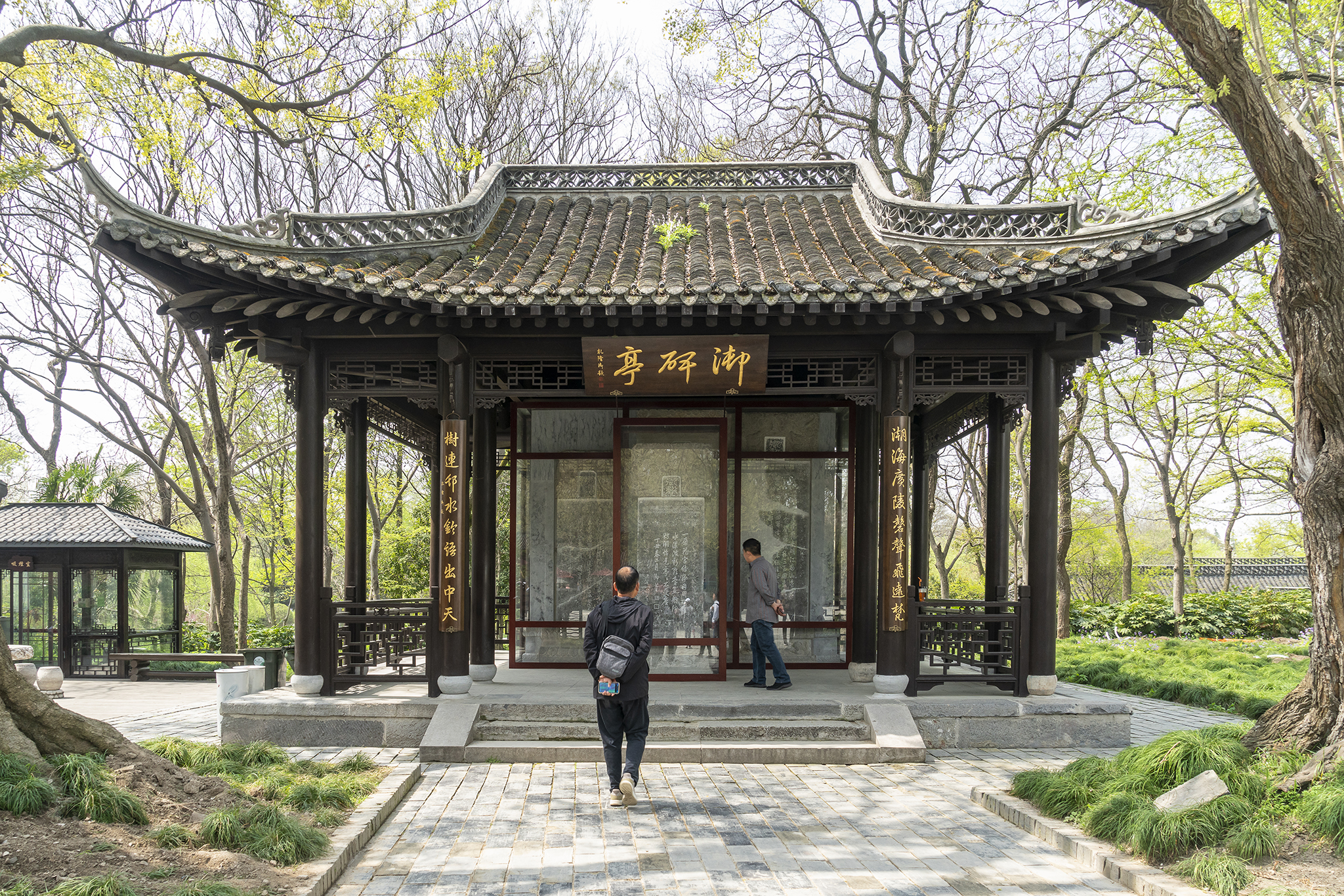 春风十里扬州路烟花三月瘦西湖,扬州三月瘦西湖