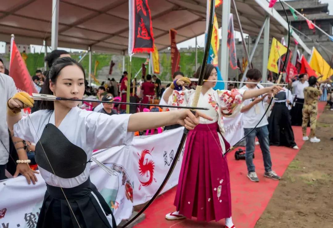 下雨天象山影视城,下雨优惠活动