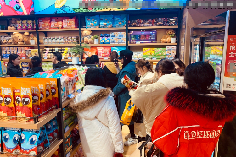 围观小老板开卡塔利亚网红进口商超的成功案例