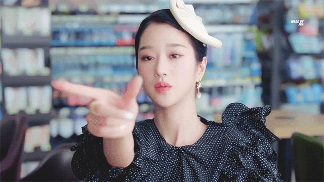 全是黑色衣服怎么穿出高级感,男黑色衣服的高级搭配