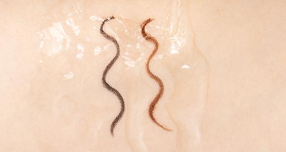 下眼线怎么画不显脏不晕妆,眼线怎么画不戴美瞳都显大