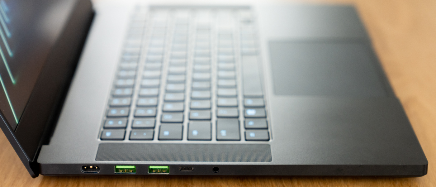 雷蛇灵刃15标准版精英版对比,雷蛇灵刃15标准版对比精英版