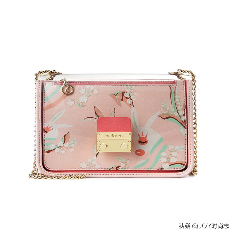 谁说PVC等于低级塑料？这些夏日单品分分钟俘获少女心！