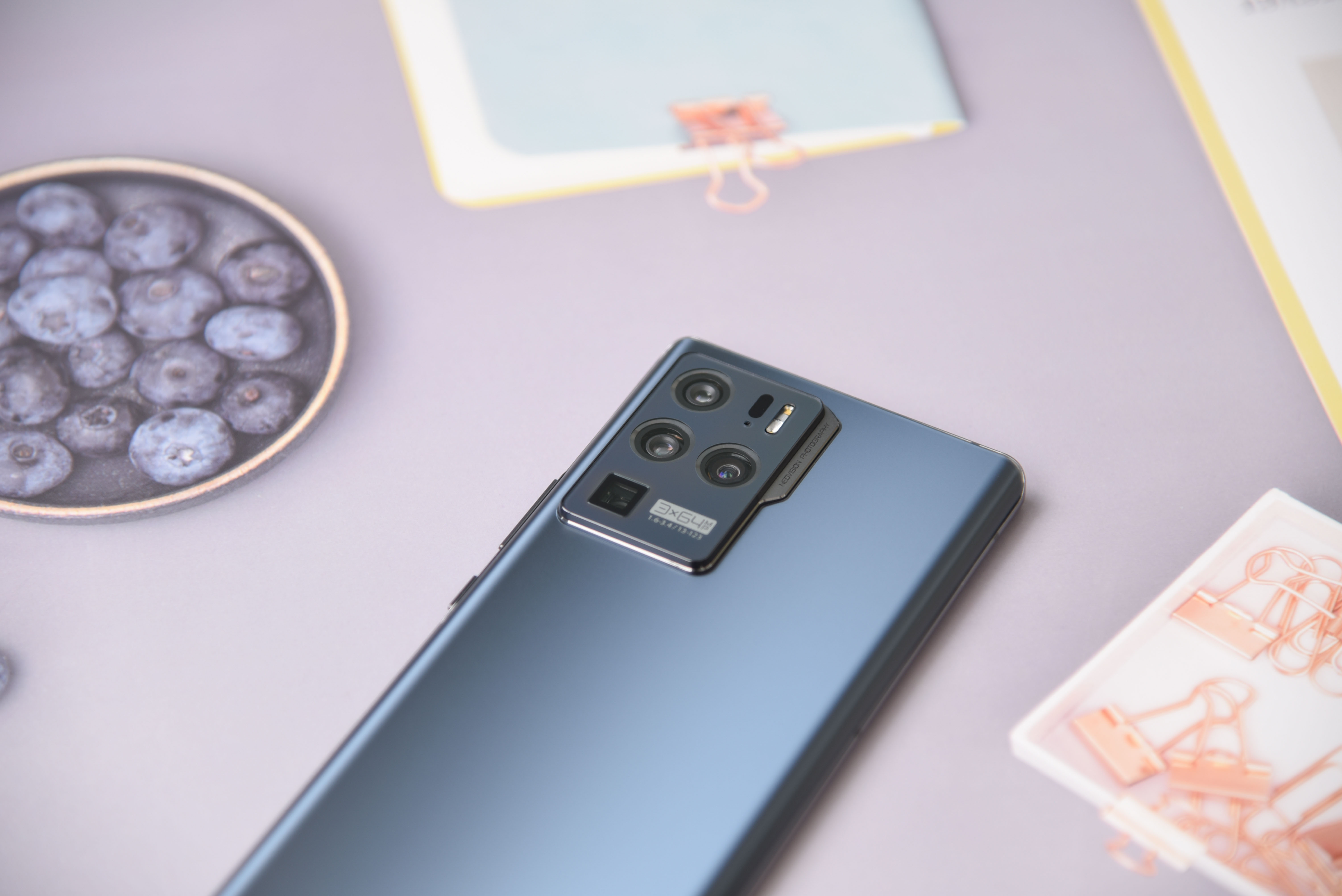 中兴axon30pro测评小白测评,中兴axon30ultra三千新机能入手吗