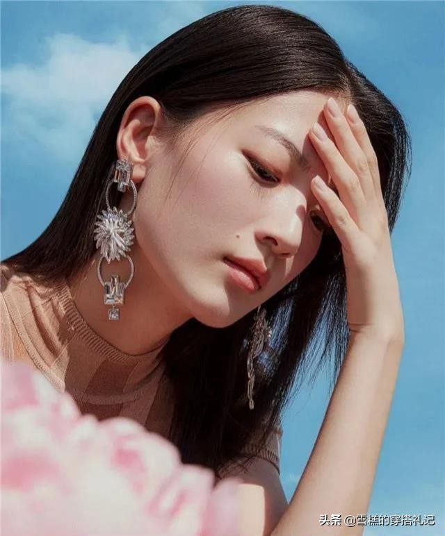 50岁女性戴什么饰品,30-40岁女人适合戴什么饰品