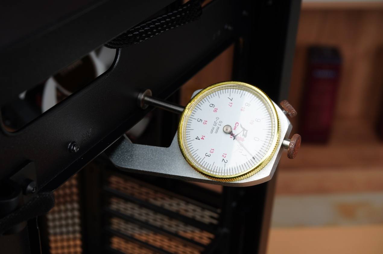 先马黑洞和黑洞3哪个好,先马黑洞3和先马黑洞7