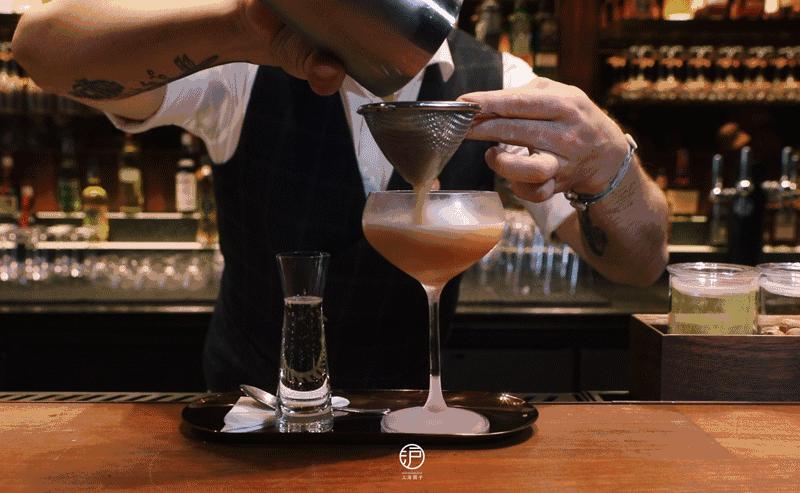 星巴克调酒之夜上海,星巴克旗舰店特饮