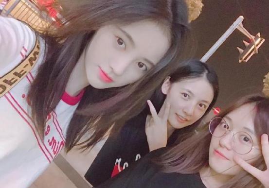 娱乐圈明星之间的互撕,娱乐圈公开互撕