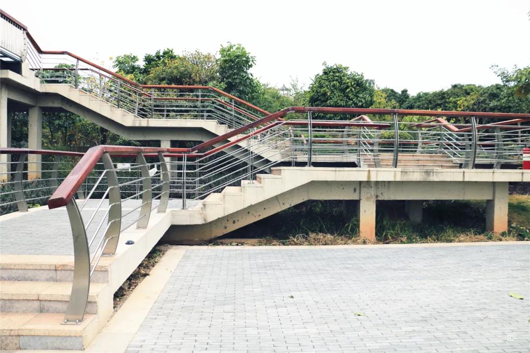 深圳哪个地方有玻璃桥,深圳玻璃桥免费开放吗