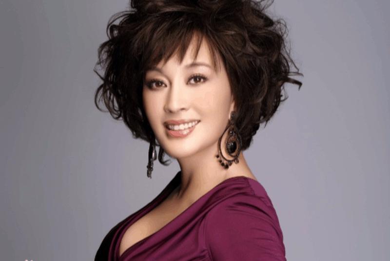 刘晓庆回忆十六年前的逃税案始末,刘晓庆当年欠了多少税款