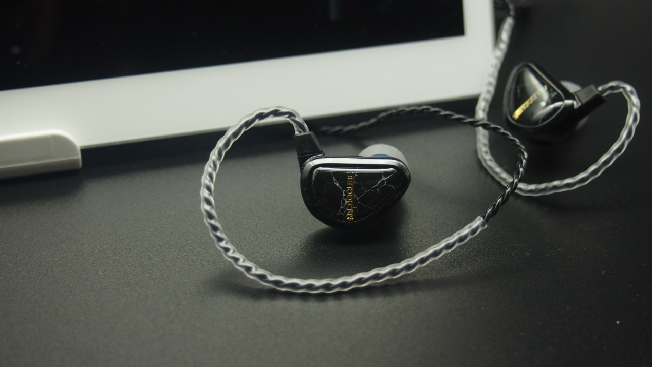 閰锋瘮榄旀柟xpad璇勬祴,閰锋瘮榄旀柟xneo骞虫澘璇勬祴