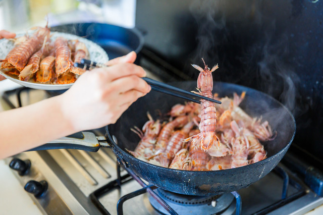 吃海鲜一般都有什么不能吃,吃海鲜一定要注意的事项