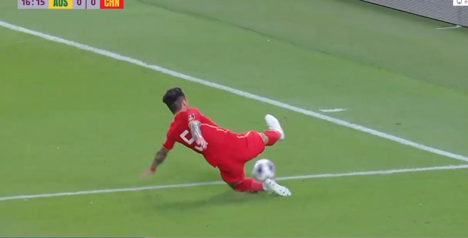 0-3溃败，李铁下课的声音响起，国产教练麾下的国足心理依然脆弱