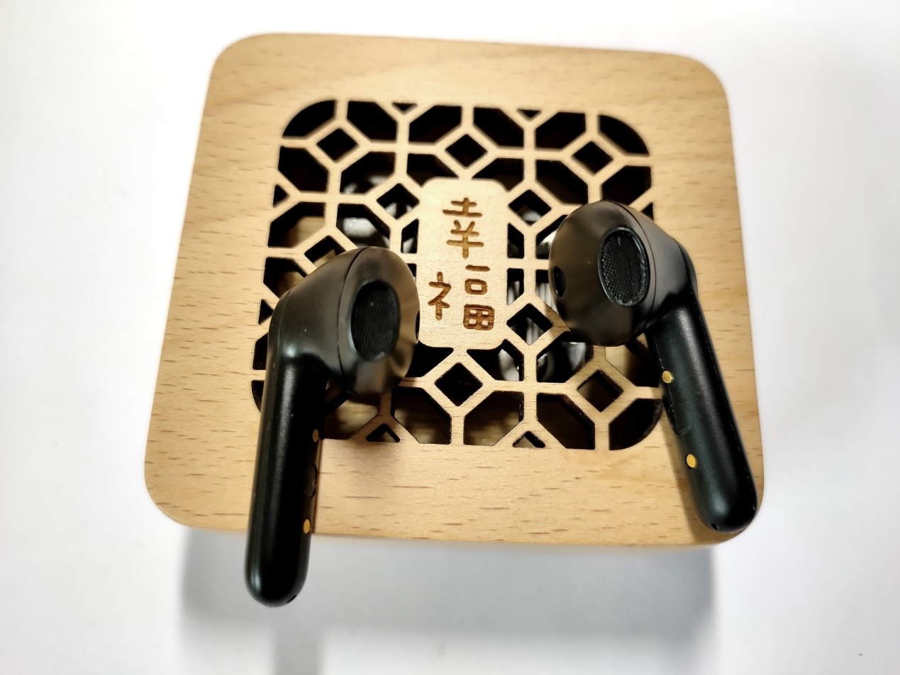 air2入耳蓝牙耳机开箱,泥炭蓝牙耳机air3评测