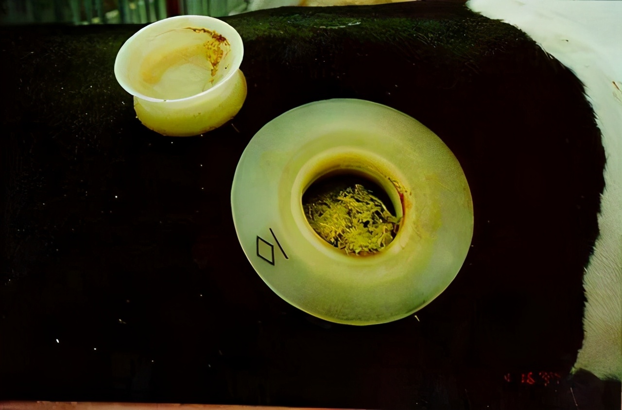 为什么要给牛身上开一个洞呢,为什么牛要开洞