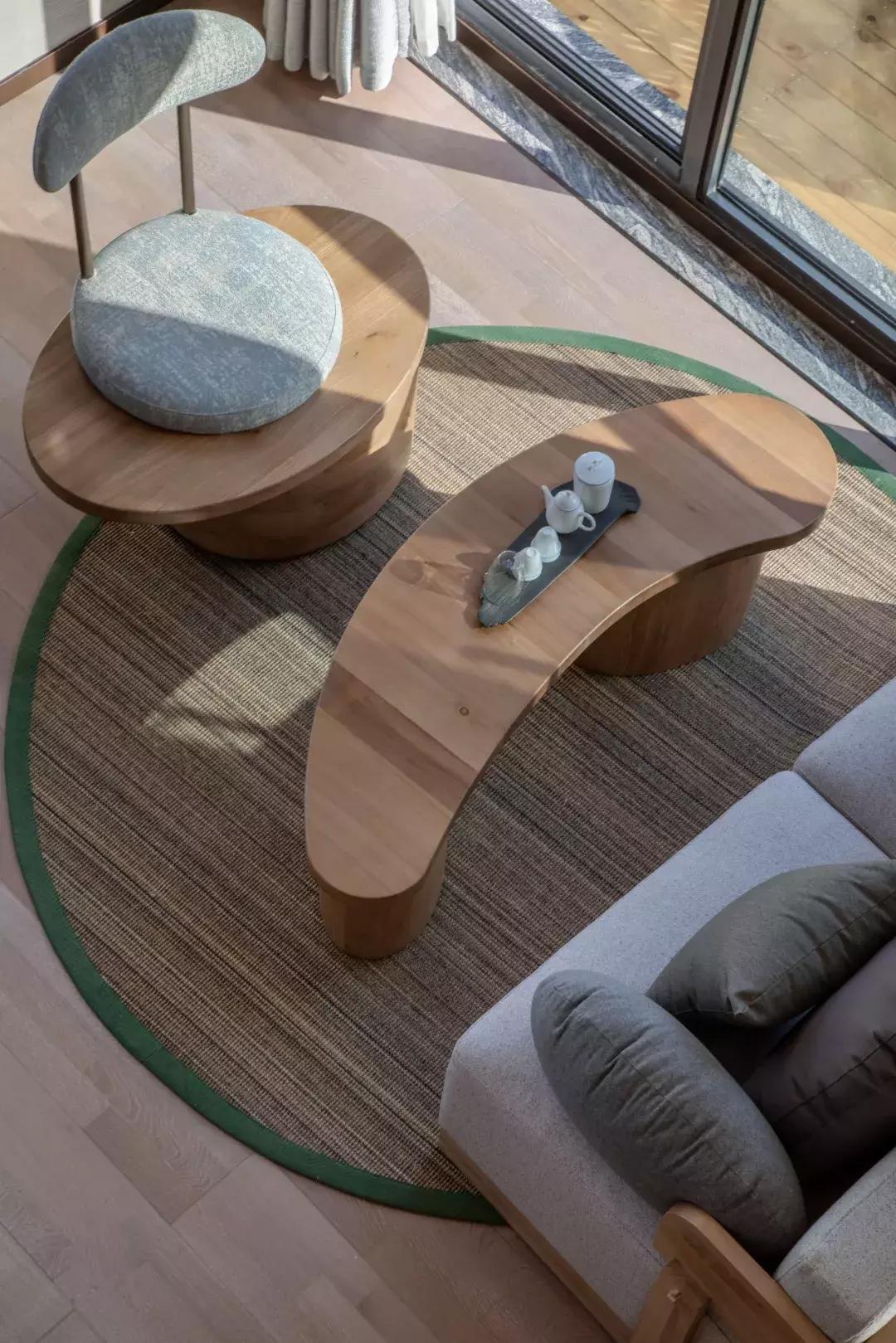 深山废弃的五星级酒店,一个被7万亩竹海包围的树屋酒店