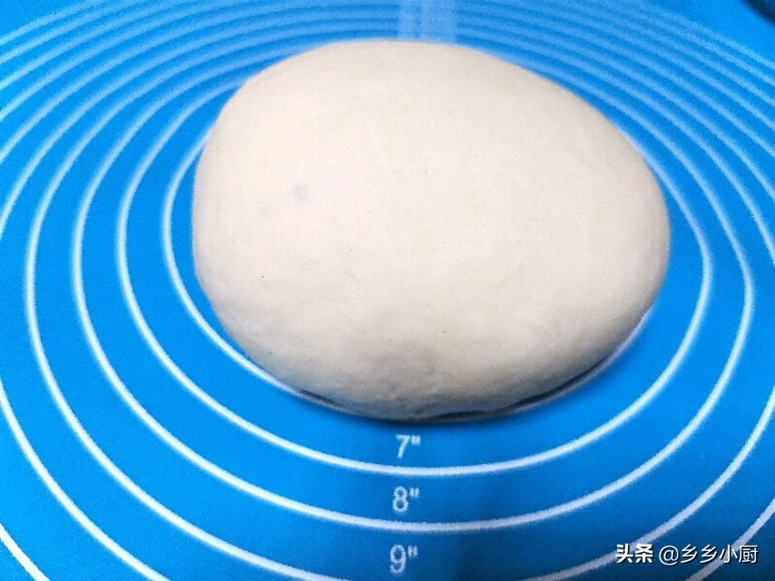 大厨做茴香鸡蛋饺子做法,5块钱的饺子用什么做的