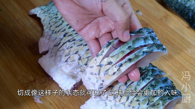草鱼最好吃的家常做法汤鲜肉嫩,草鱼这样做汤汁开胃超下饭