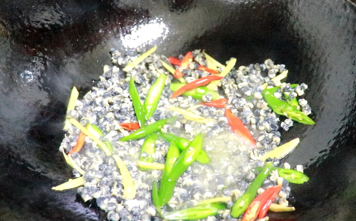 安徽泾县韭菜炒螺丝肉,螺丝肉可以跟鸡蛋韭菜一起吃吗