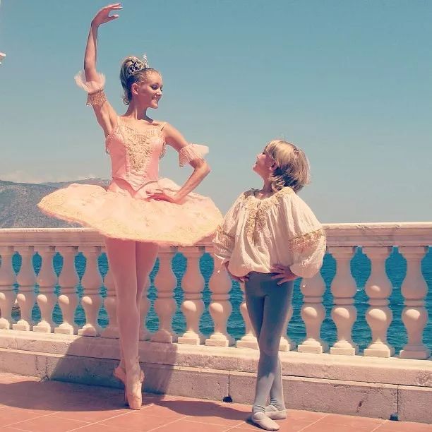 芭蕾朱利安,芭蕾精灵朱利安