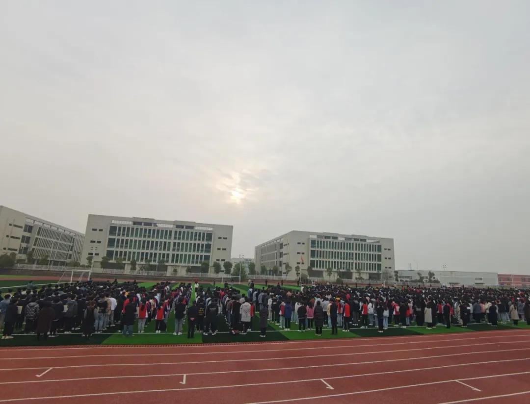 康展技工学校视频,康展职业技术学校开学时间