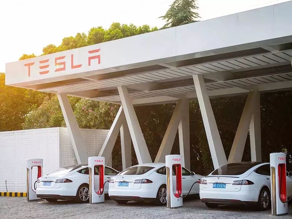 特斯拉电动车充电费用,电动车充电费用特斯拉