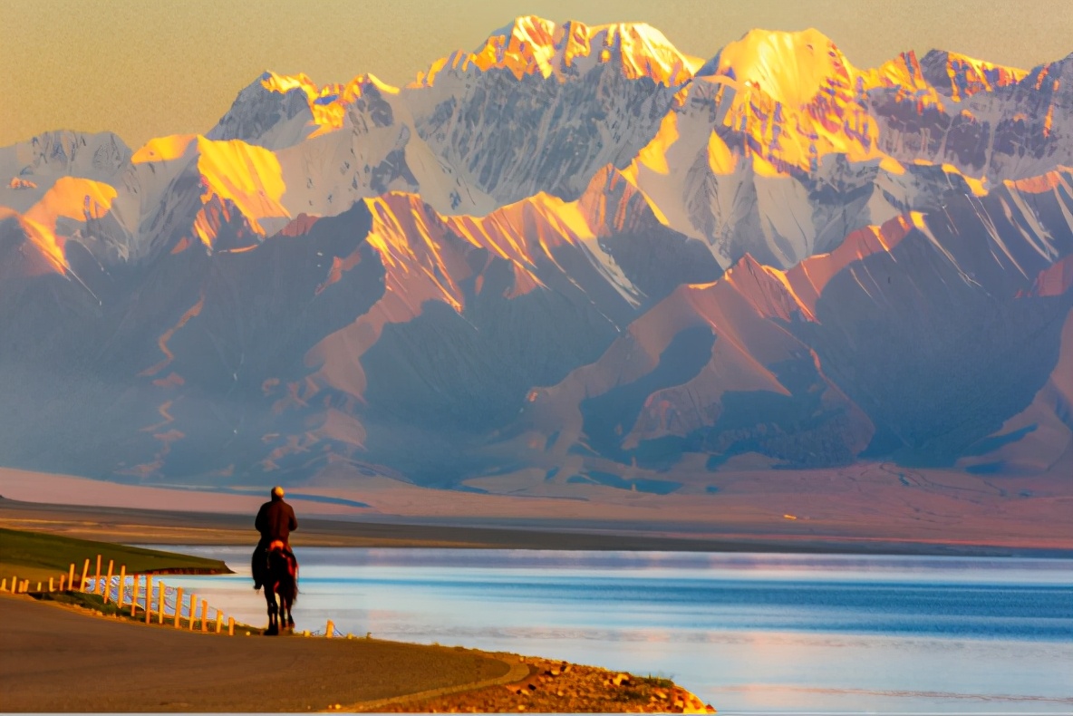 全新疆自驾游路线推荐,南北疆大环线自驾游线路推荐