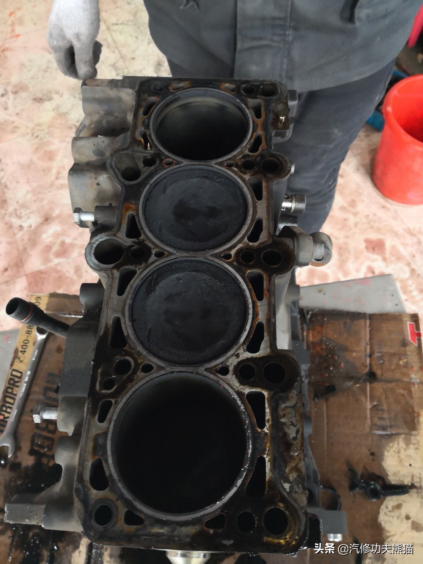 13年奥迪tts多少公里烧机油,奥迪tts急加速故障灯