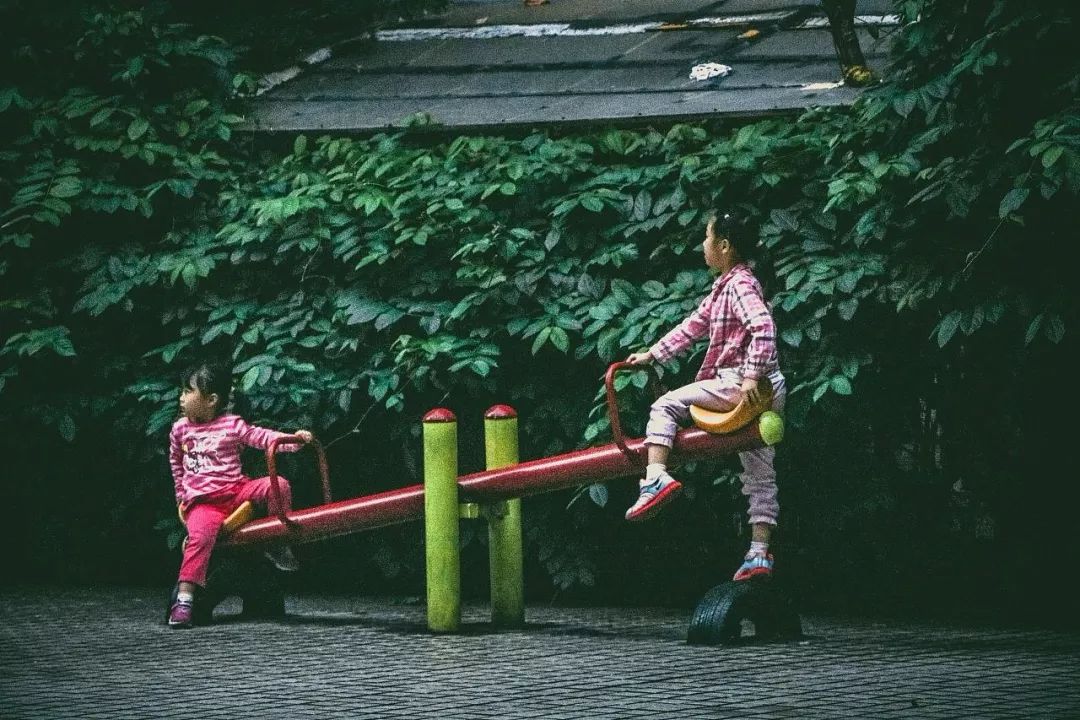 婴幼儿居家安全户外安全,户外设备器材安全手册