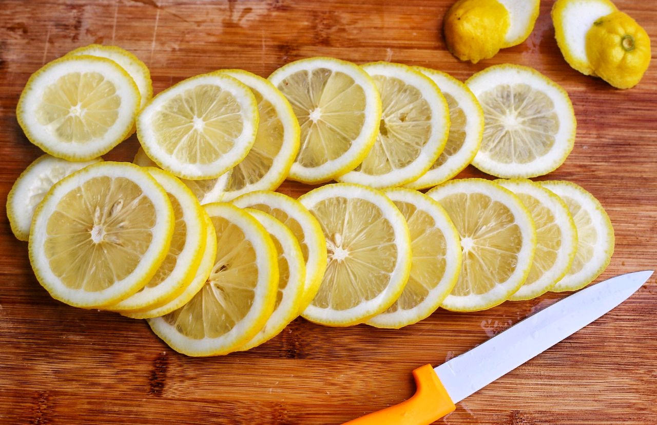 自制百香果柠檬蜂蜜水教程,如何自己在家做百香果柠檬蜂蜜水