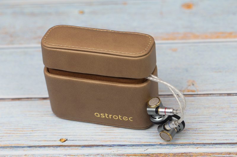 情怀平头塞新品，15mm大振膜，可换线设计，1099元的它你会喜欢吗