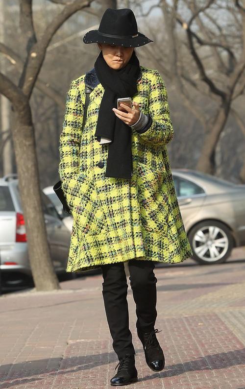 46岁牛莉素颜近照,40岁牛莉近照曝光