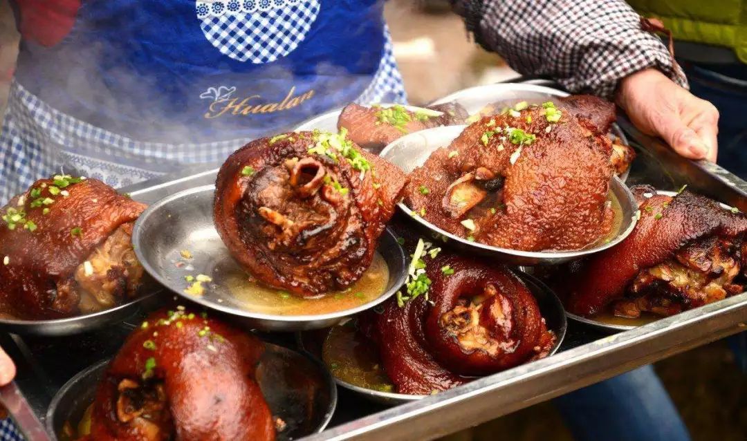 月薪3000回家过年状态,年薪3万不敢回家过年