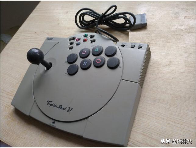 电子游戏机器设备,电子游戏机系统和设备