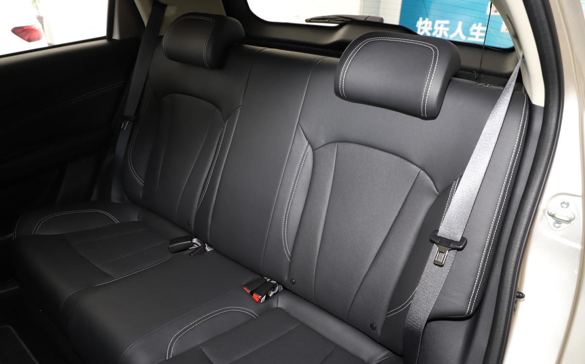 吉利远景x3现在值得入手吗,吉利远景x3值得购买