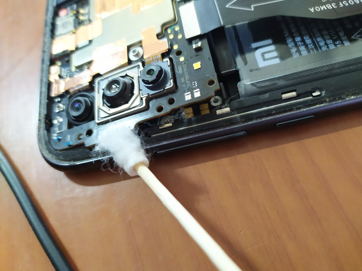 手机开机键进水失灵修复小技巧,手机进水开关机键失灵是哪里坏了