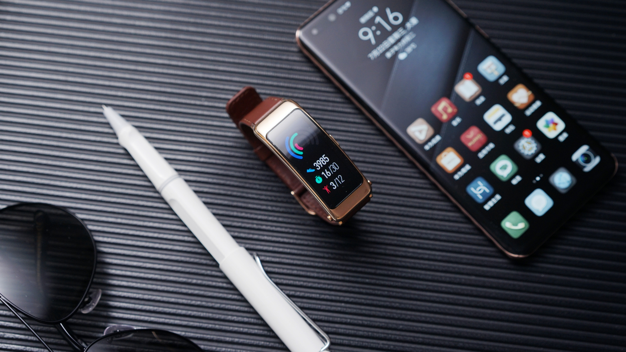 华为手环b6对比光荣手环6,华为手环b6测评