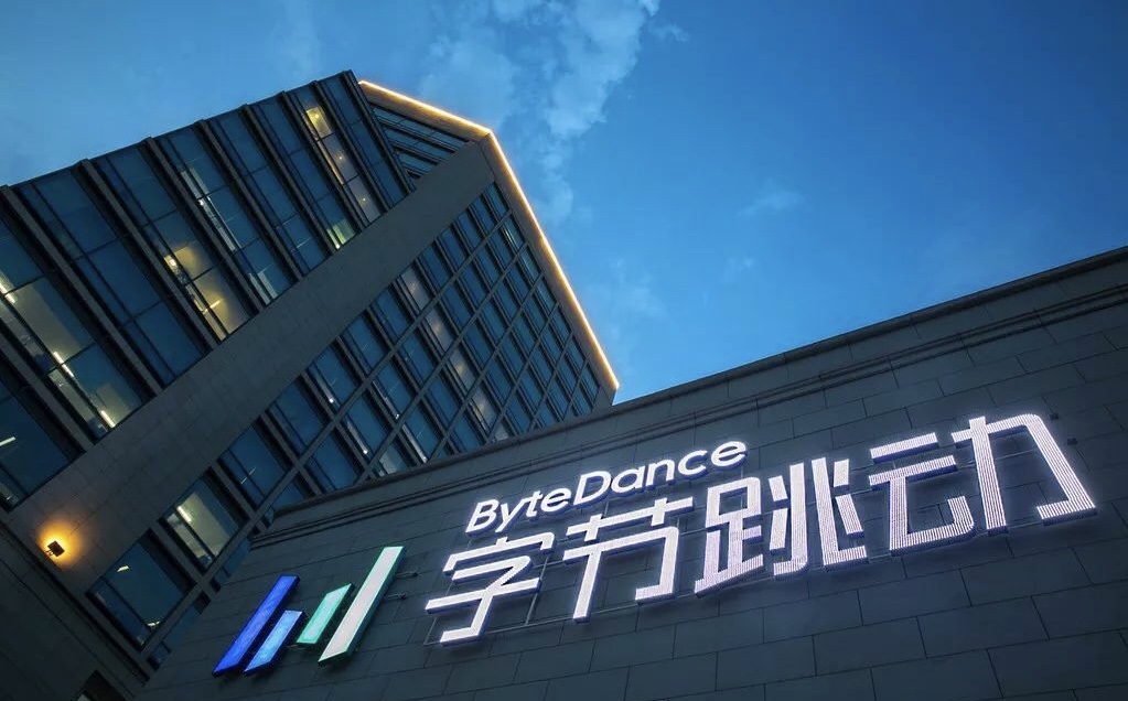 头条造手机——一场*局破**苦旅