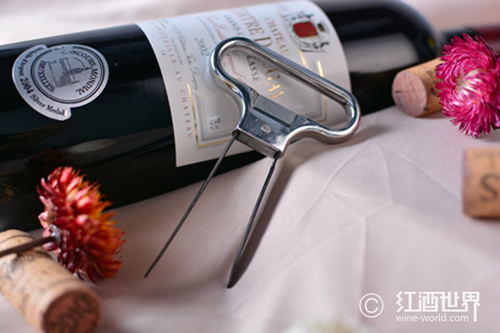 白酒老酒开瓶技巧,山庄老酒怎么开瓶