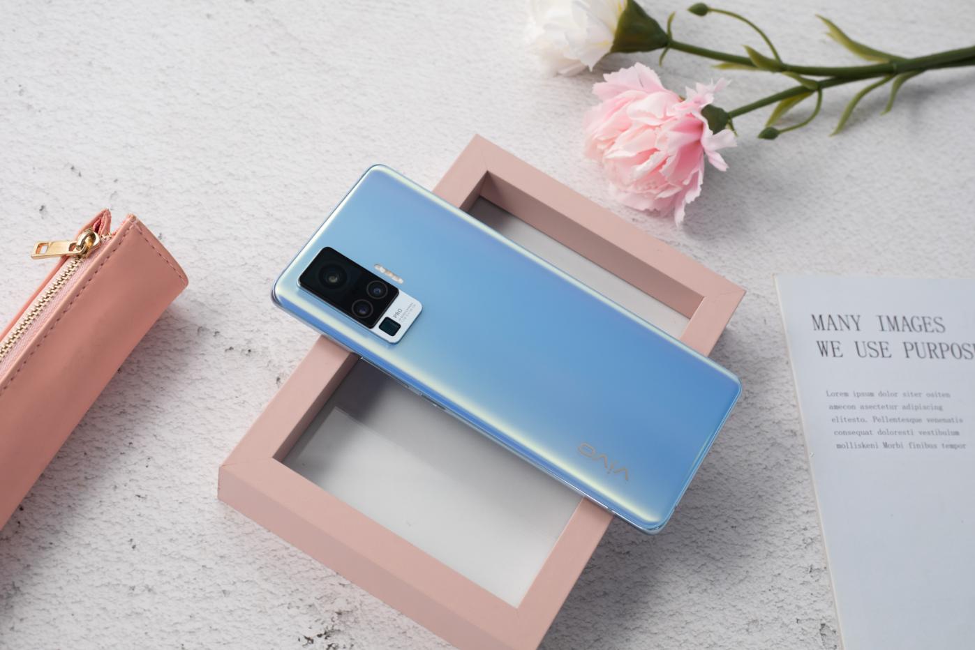 王嘉尔2020vivo,王嘉尔vivo线下