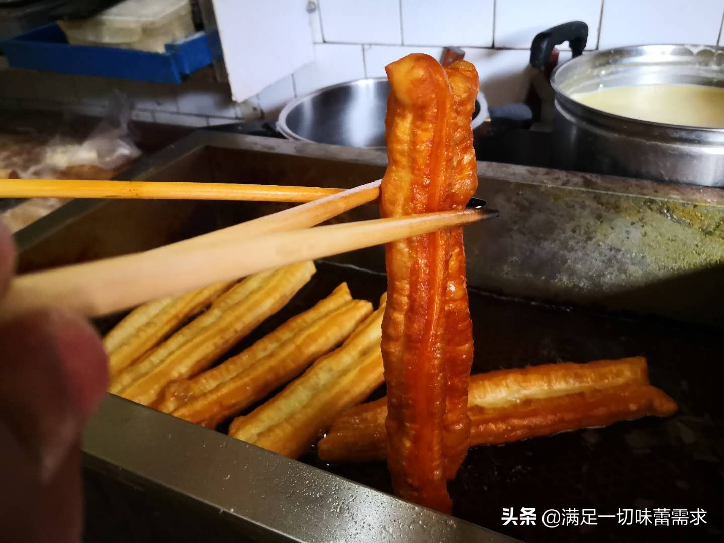 如何辨别油条是否用了明矾,怎么分辨油条有没有加明矾