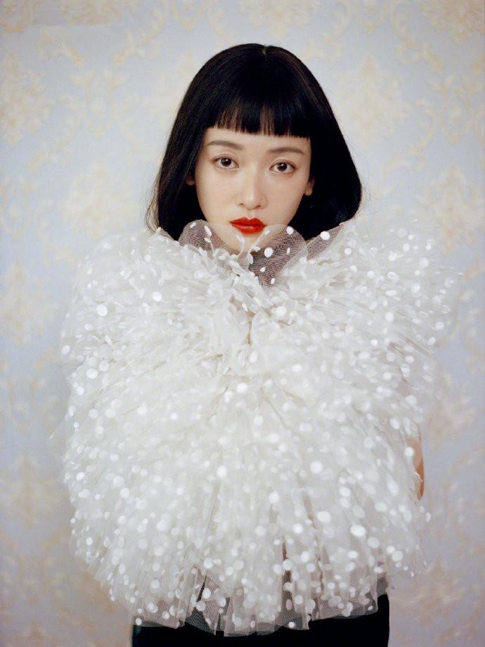 短发特别少适合哪种烫,短发不烫显气质这八款短发是首选