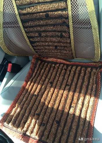 情人节开大奔接女朋友，拉开车门她却说要分手？！